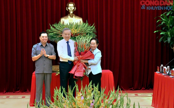 Tổng Bí thư Tô Lâm gặp mặt Ban Thường vụ Trung ương Hội Khuyến học Việt Nam