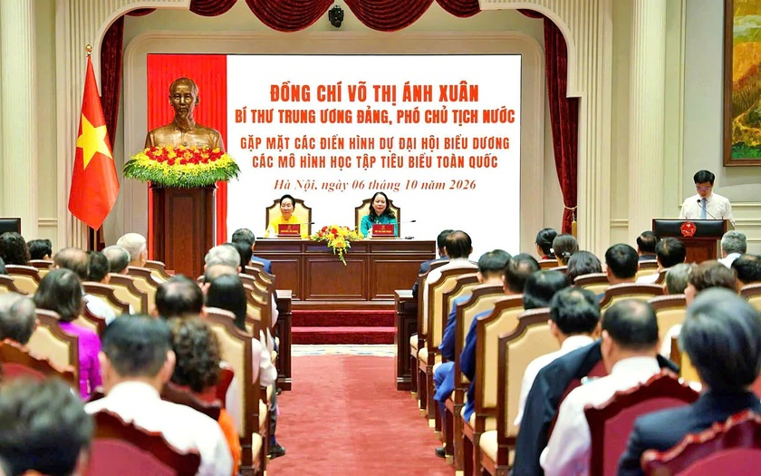 Phó Chủ tịch nước Võ Thị Ánh Xuân gặp mặt các điển hình học tập tiêu biểu toàn quốc
